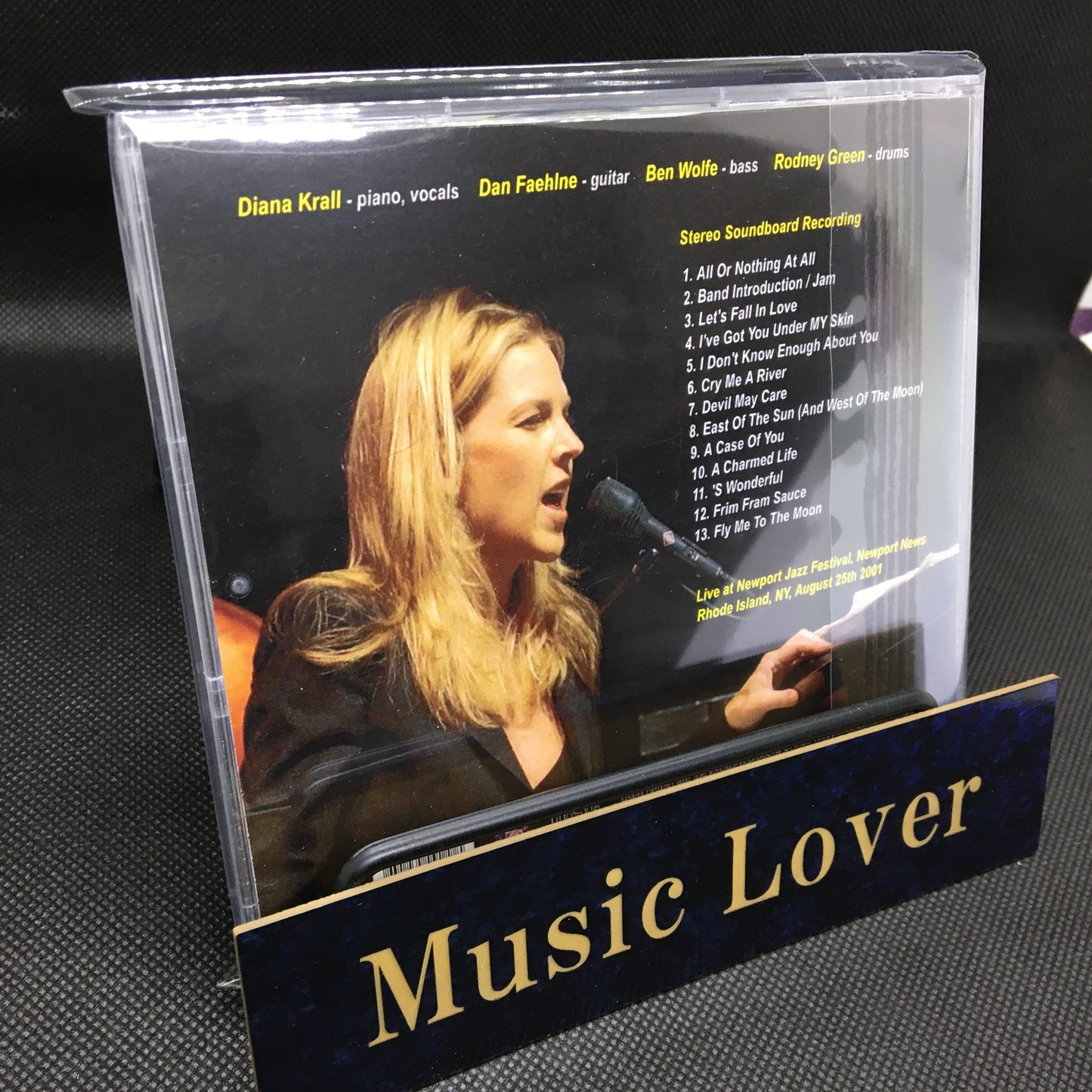 Diana Krall / Newport Jazz Festival 2001 STEREO SOUNDBOARD (1CDR)