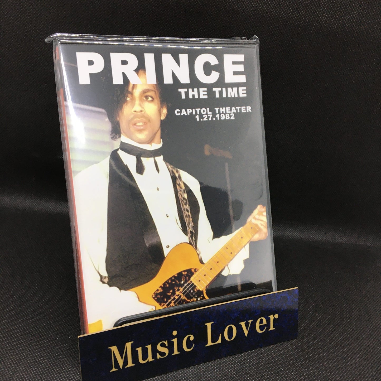 PRINCE / CAPITOL THEATER 1.27.1982 (1DVDR)