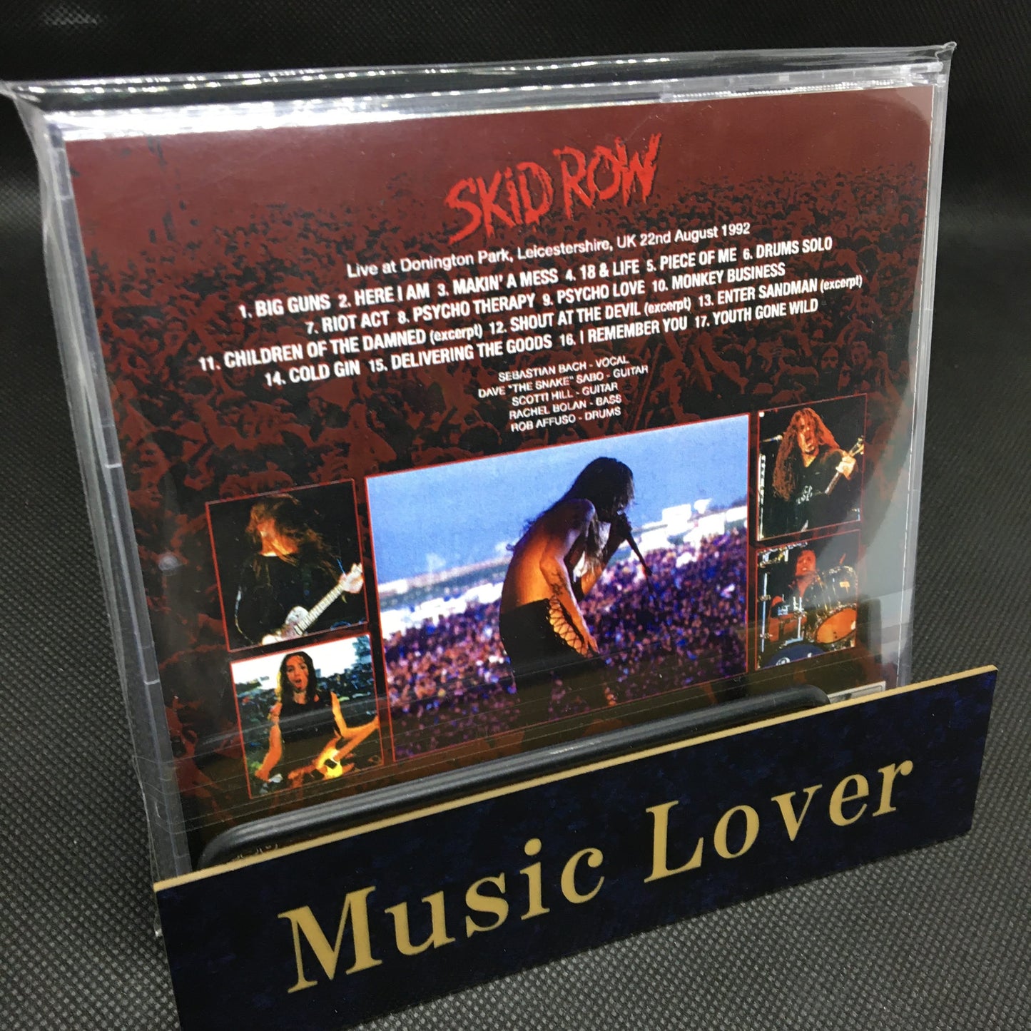 SKID ROW / MONSTERS OF ROCK 1992 STEREO SOUNDBOARD (1CDR)