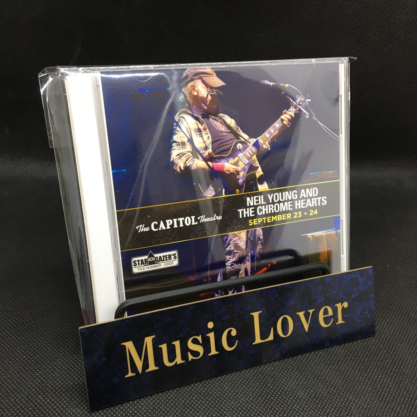 NEIL YOUNG AND THE CHROME HEARTS / LIVE AT CAPITOL THEATER 2024 (2CDR)