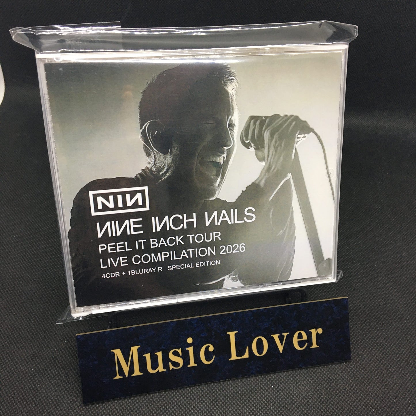 NINE INCH NAILS / PEEL IT BACK TOUR LIVE COMPILATION 2026 (4CDR+1BDR)